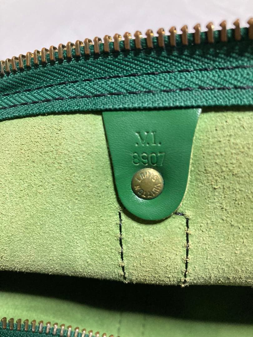 LOUIS VUITTON エピ　キーポル50