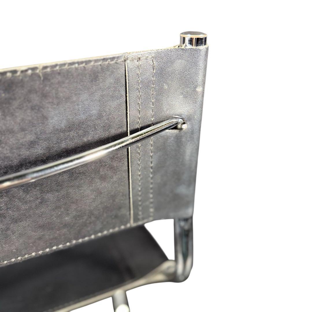 HR742 マルトスタム チェア 皮　リプロダクト 革　カンティレバー レザー