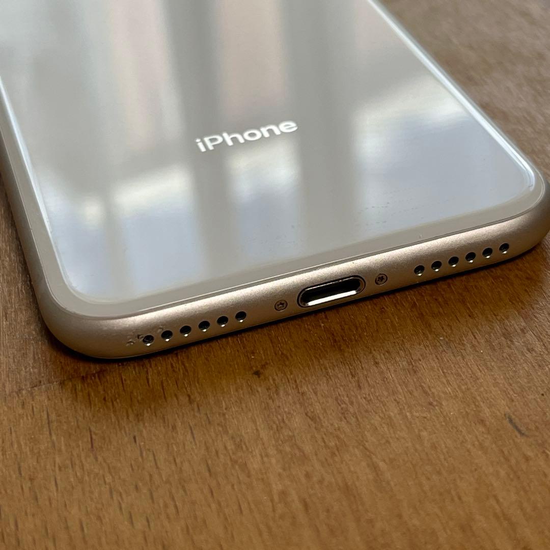 Apple iPhone8 64GB シルバー 本体