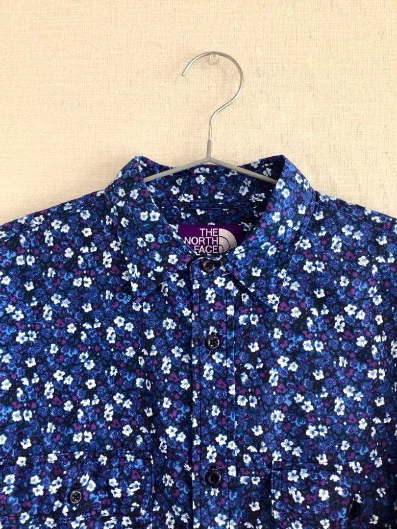 新品タグ付き ノースフェイスパープルレーベル フラワープリントクロップドシャツ