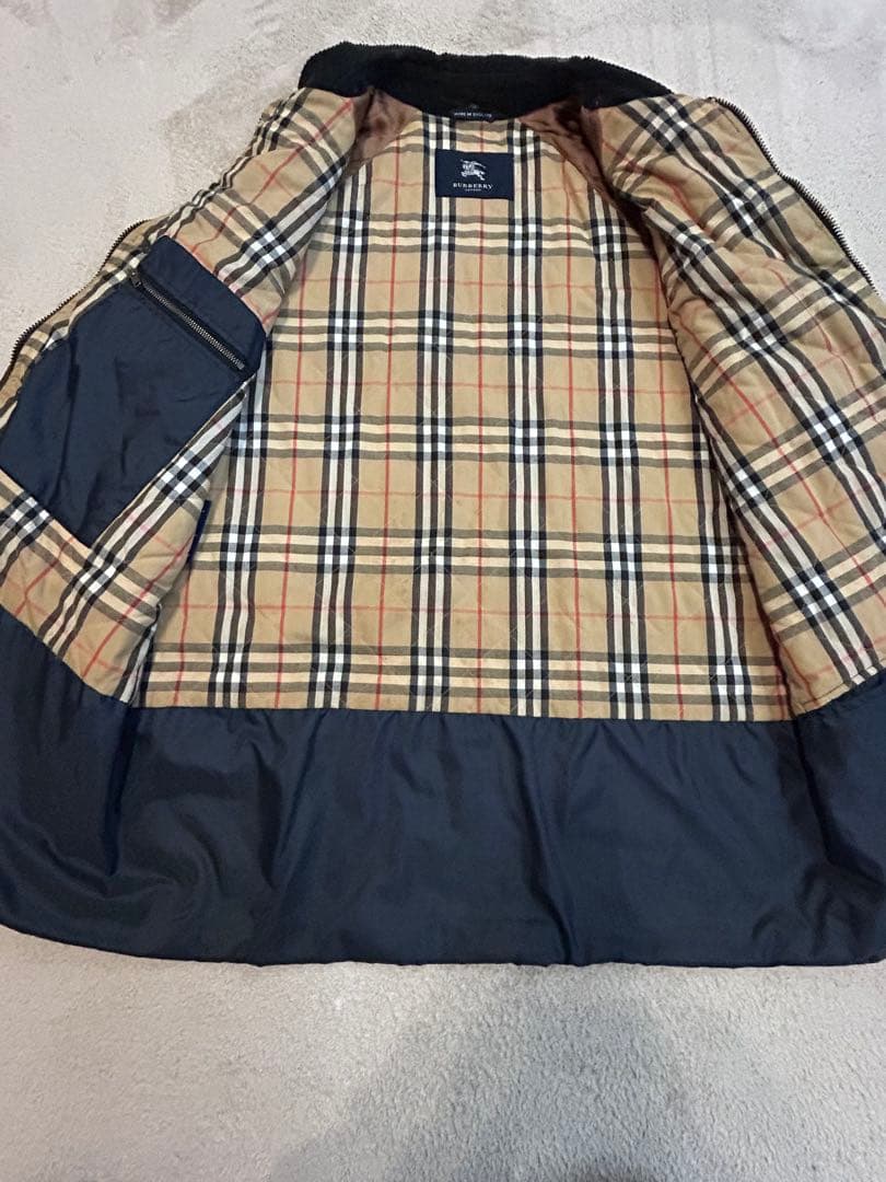 Burberry ジャケット　ブラック
