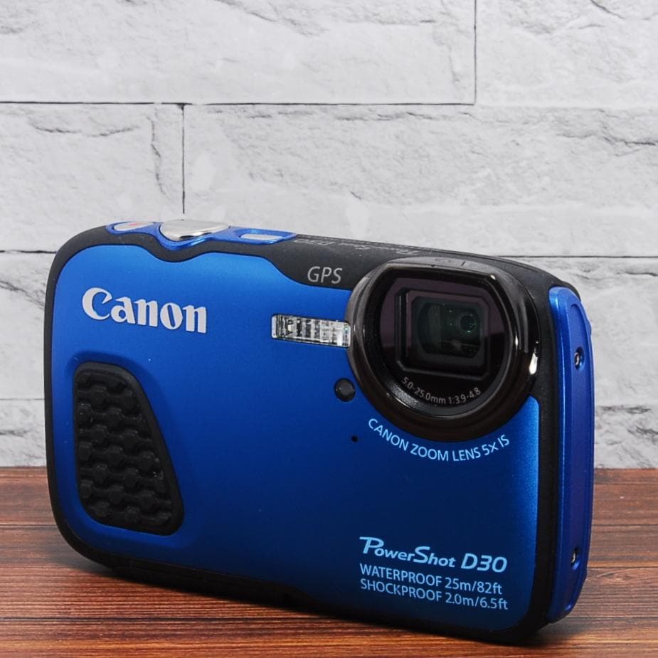 ✨スマホ転送可能　防水・耐衝撃コンデジ✨Canon PowerShot D30