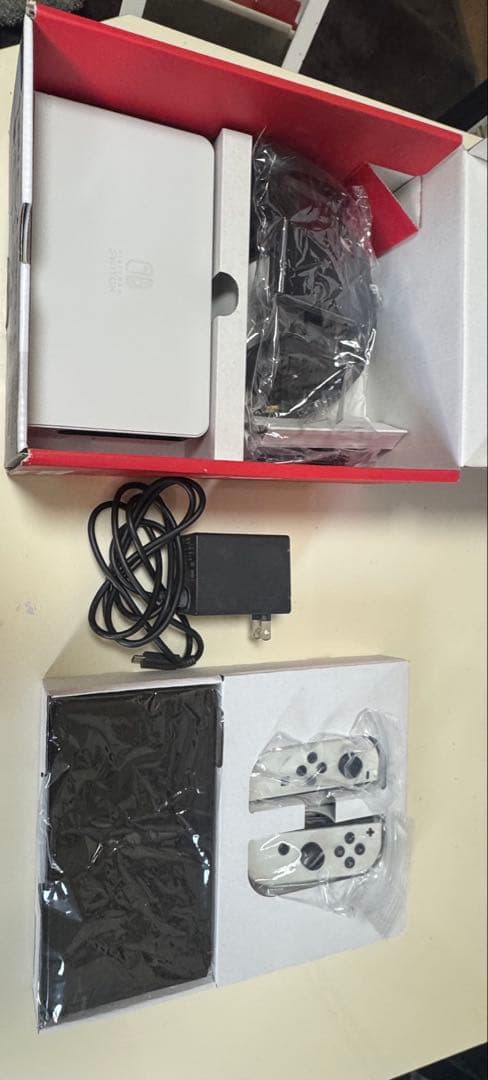 Nintendo Switch (有機elモデル) ホワイト