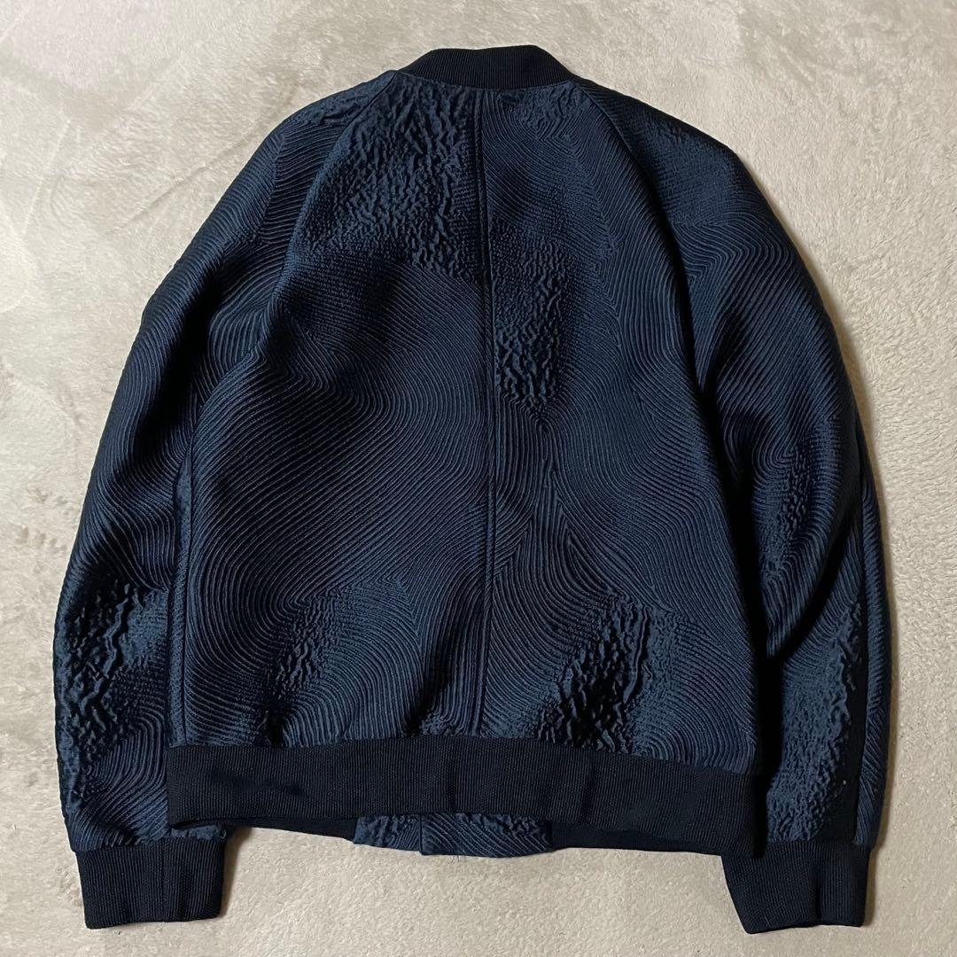 専用エンポリオアルマーニ 波状エンボス ボンバージャケット 48/L美品シルク混