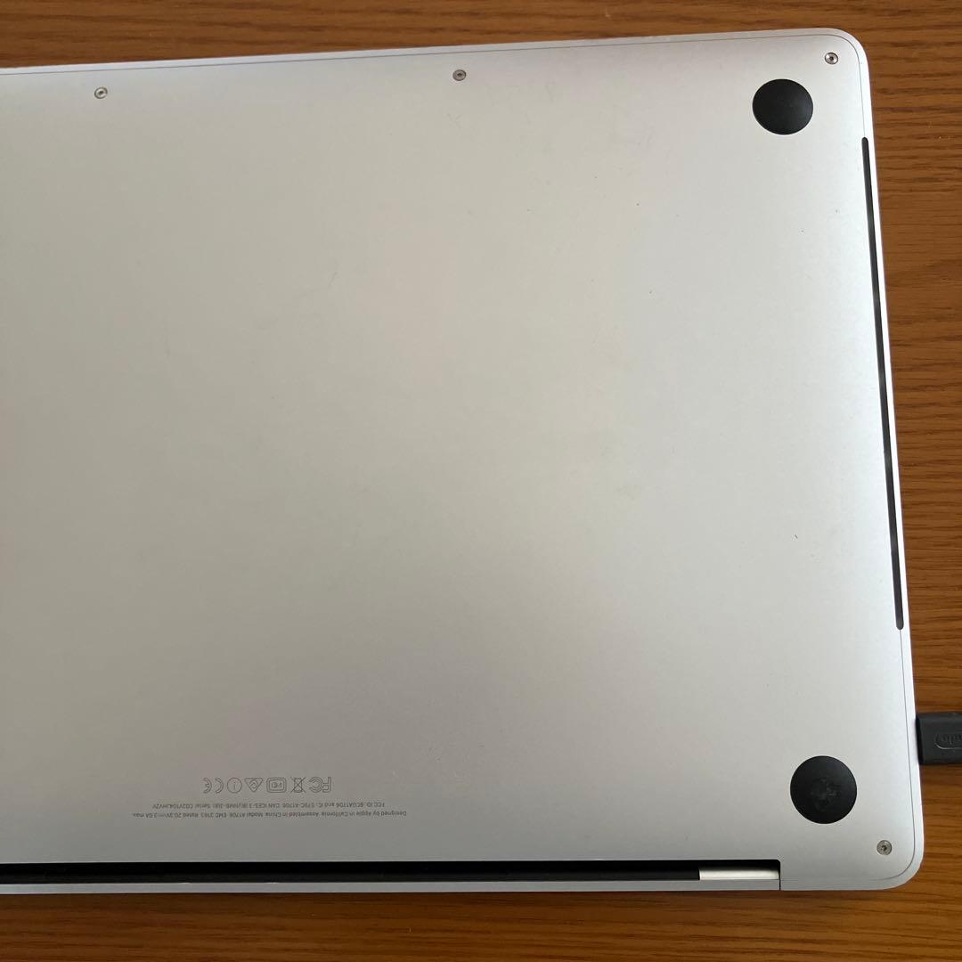 MacBook Pro 2017 13インチ i7 16GB 500GB