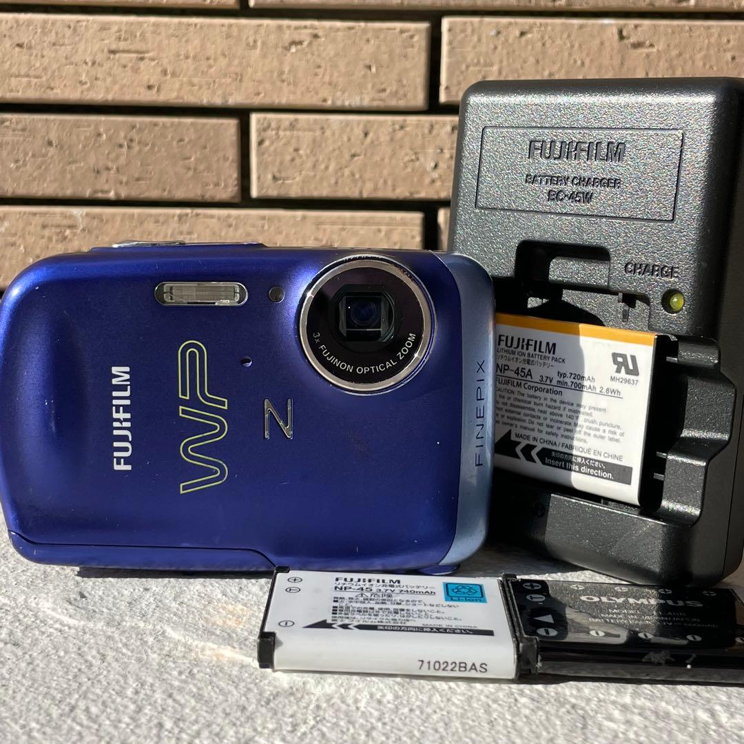 実写美⭕️【動作確認済み】FUJIFILM FinePix Z33WP