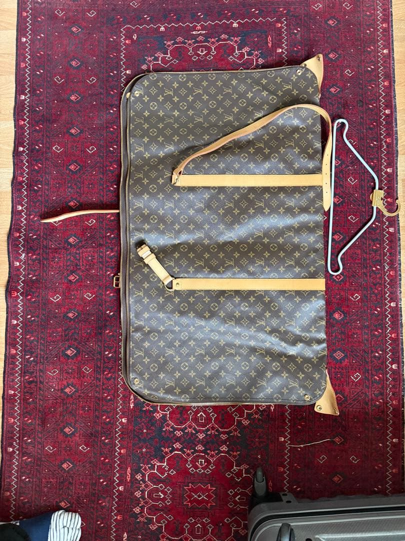 ルイビトン　カブール　2way ガーメット　スーツカバー