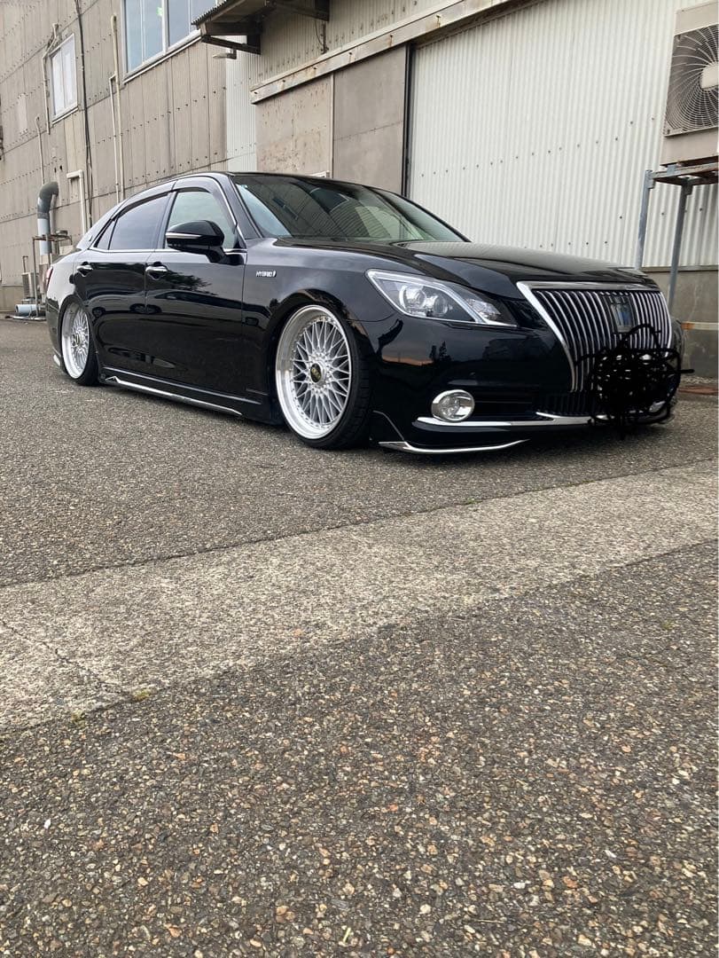 もふもふ18.20.21クラウン　車高調　RSR BLACK-i
