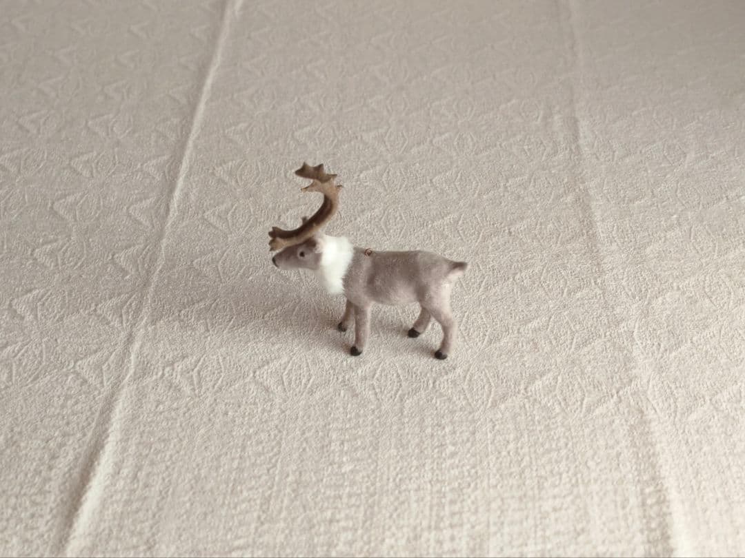 【まーちゃんさま】ornament ❀ * グレーのステキなトナカイさん