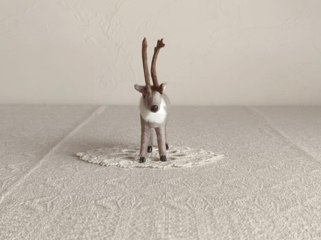 【まーちゃんさま】ornament ❀ * グレーのステキなトナカイさん