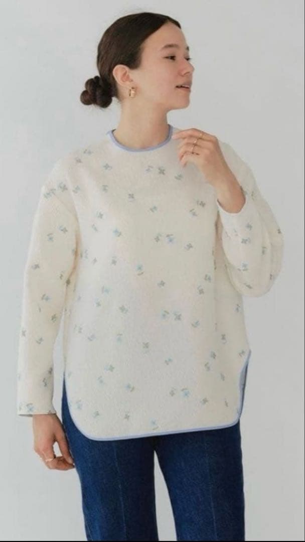 くま　ブラウス