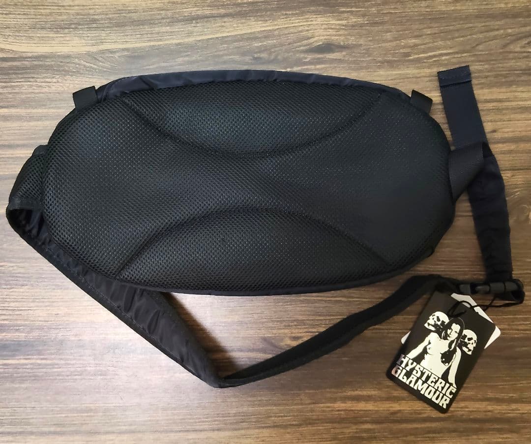 HYSTERIC GLAMOUR ボディバッグ ブラック ユニセックス