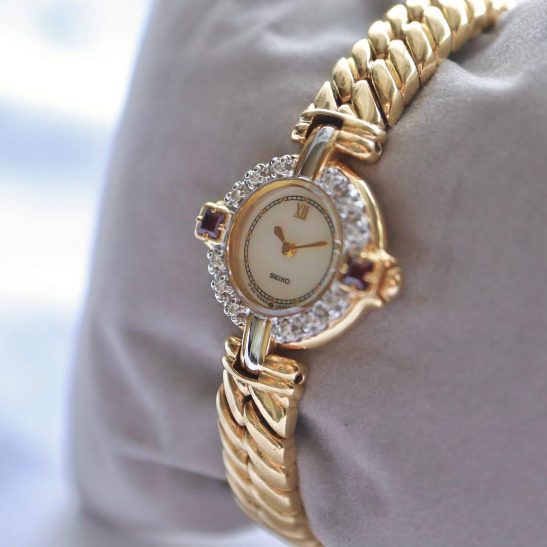 SEIKO エクセリーヌ ダイヤベゼル 2Pルビー シェル文字盤 時計 1392