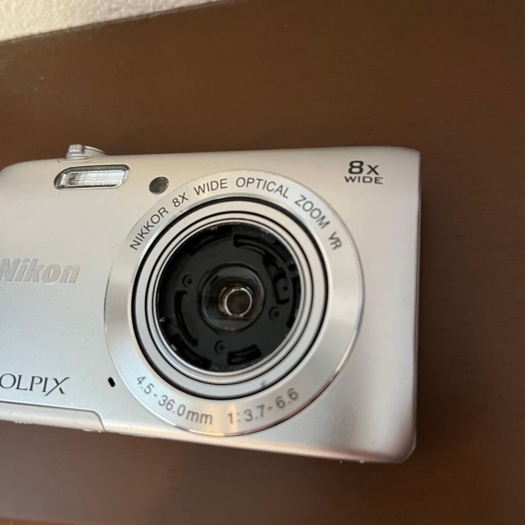 ジャンク　ニコン　Nikon coolpix S3700 デジカメ