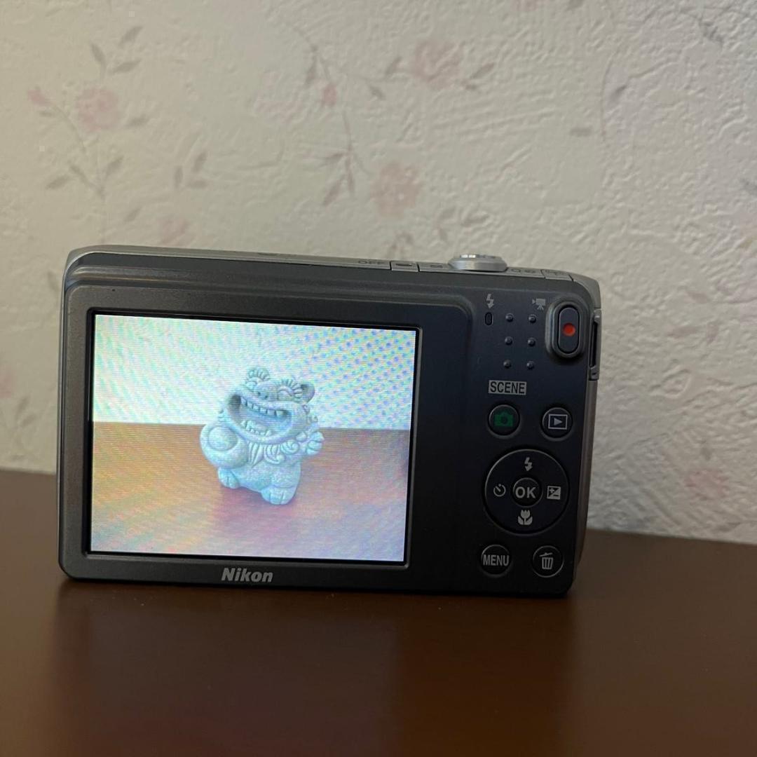 ジャンク　ニコン　Nikon coolpix S3700 デジカメ