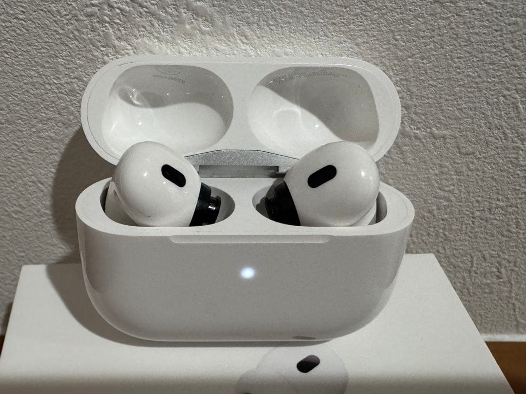 Apple AirPods Pro 第二世代 Lightning