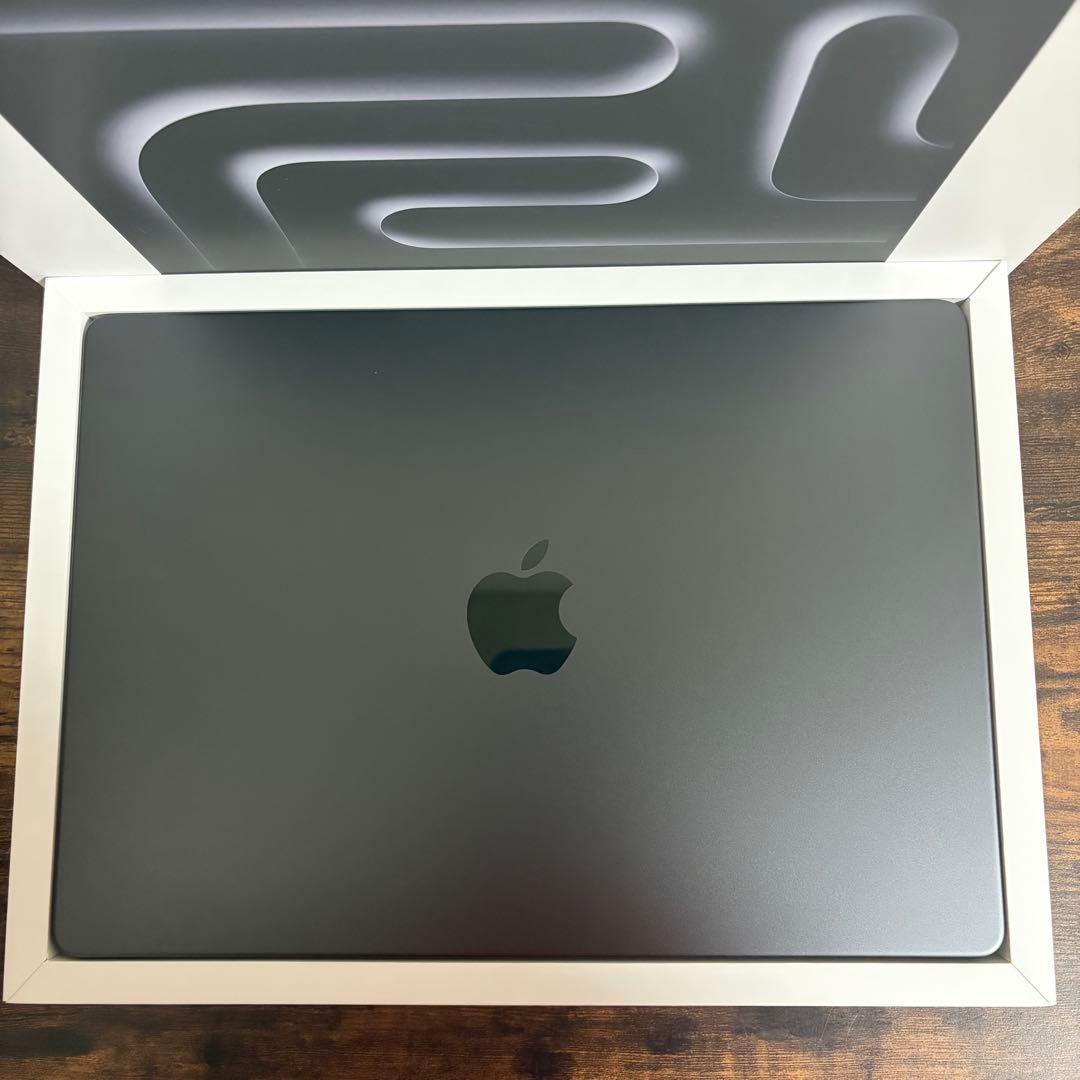 MacBook Pro 14インチM4Pro メモリ24GB SSD1TB