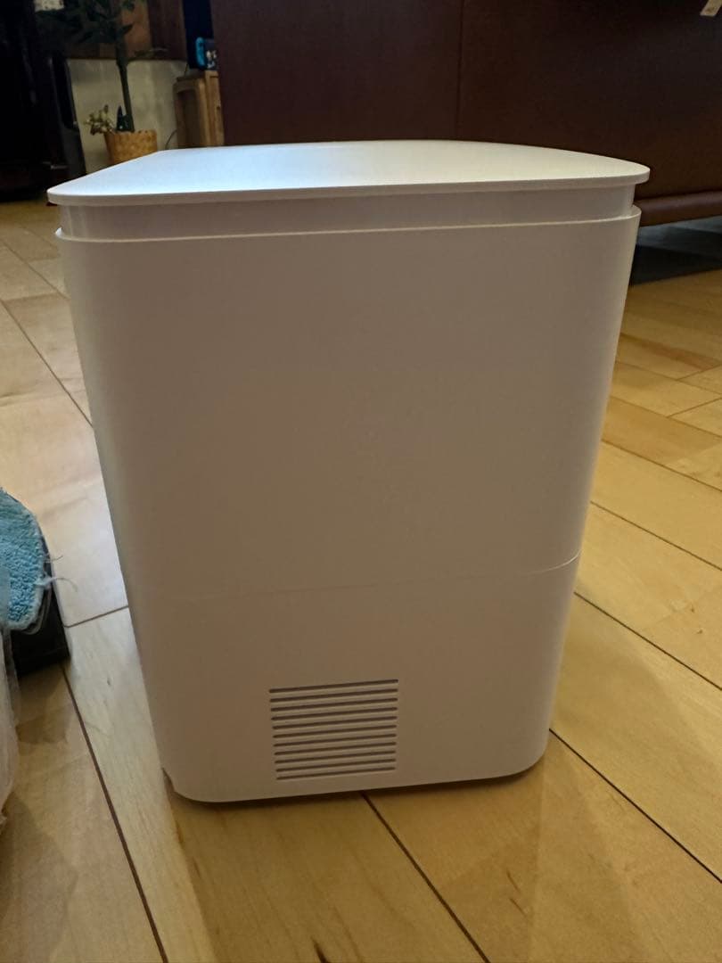 ECOVACS DEEBOT Y1 PLUS 自動ゴミ収集付き ロボット掃除機