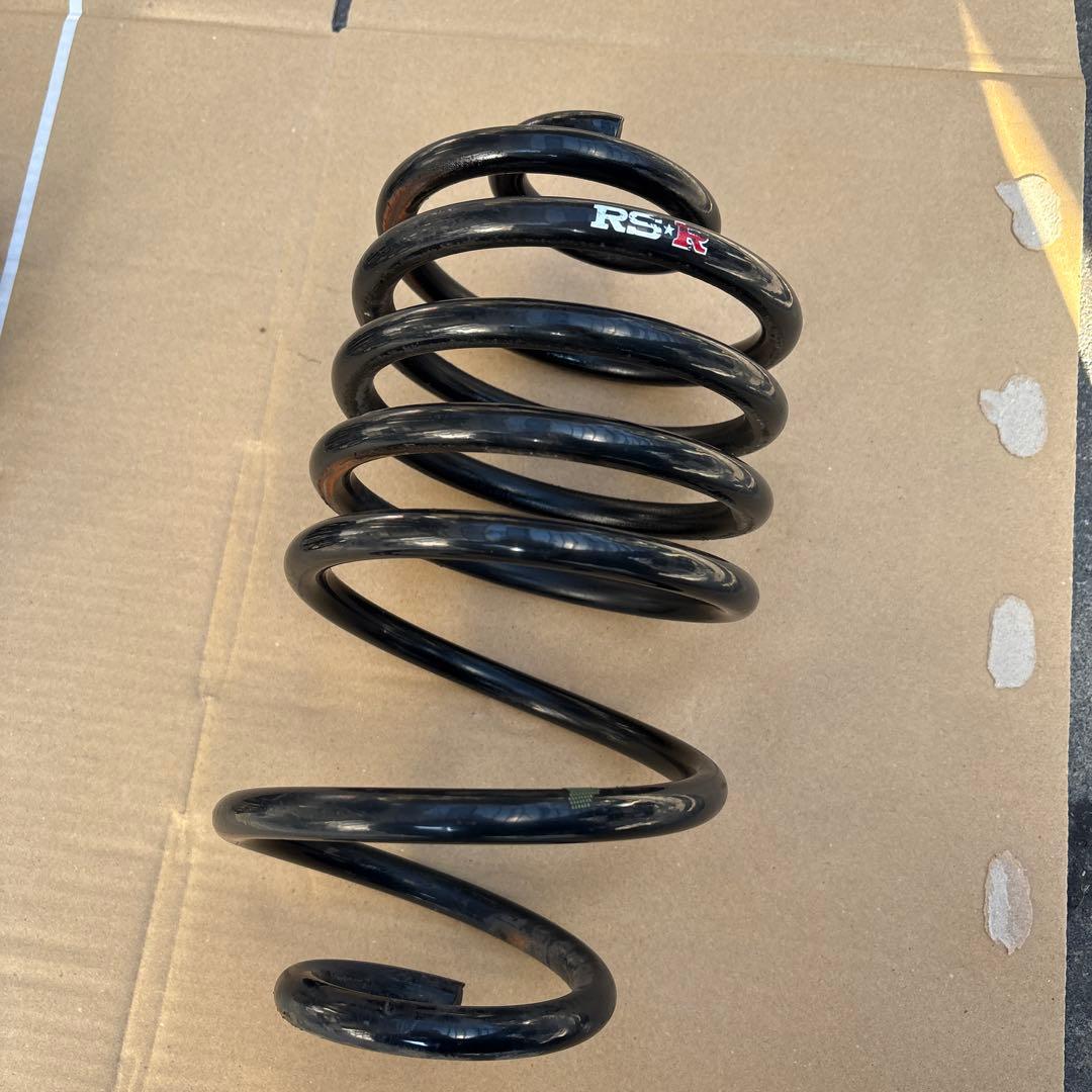 z12キューブ　ダウンサス