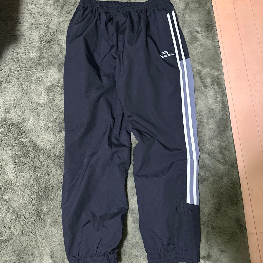 バレンシアガトラックスーツ 上下セットアップ