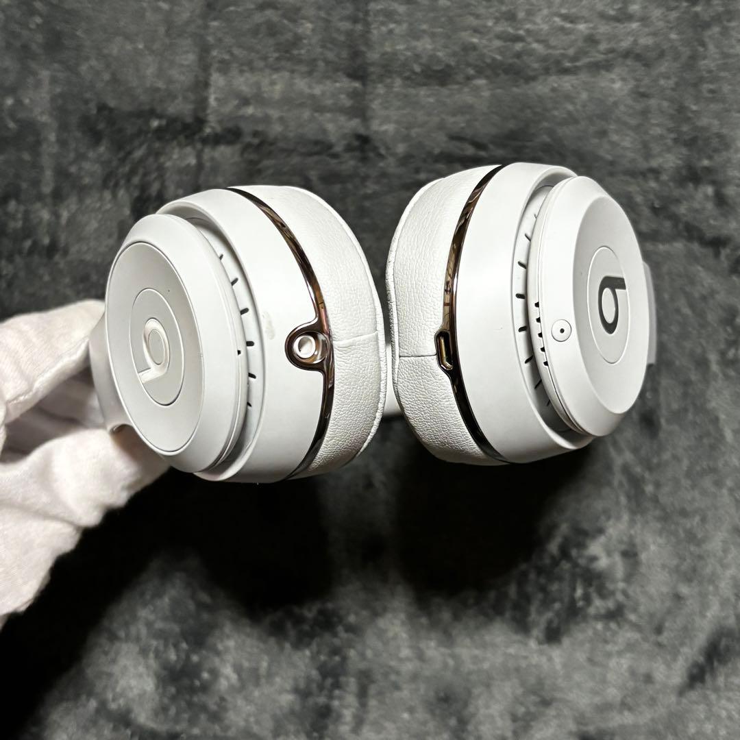 beats solo 3 wireless ヘッドホン マットシルバー