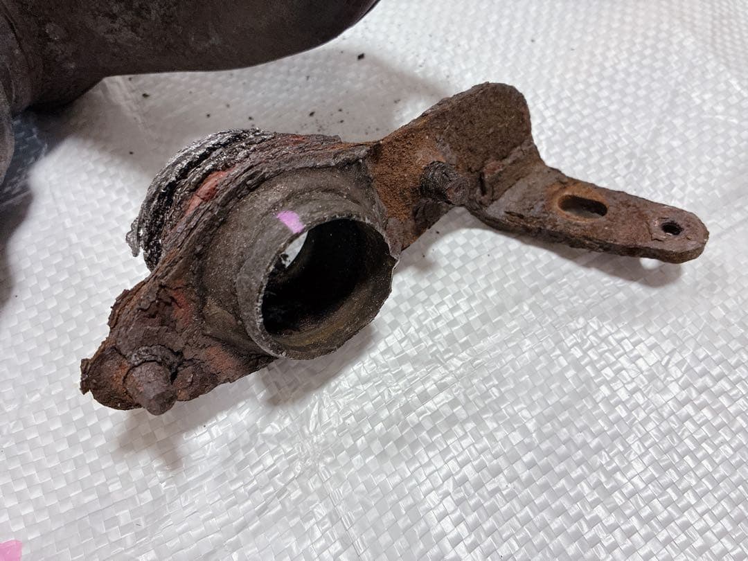 ダイハツ タントカスタム LA600S 純正触媒　レアメタル素材用