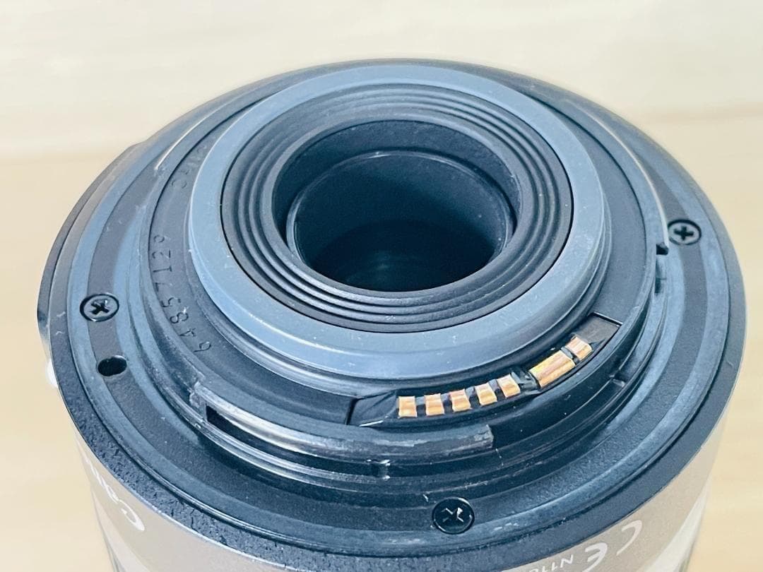 美品‼️Canon キヤノン EF-S 55-250mm f4-5.6 IS