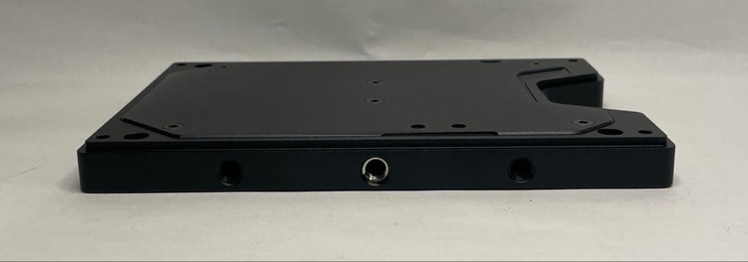 ブラックマジックデザインHyperDeck Shuttle 2 マウントプレート