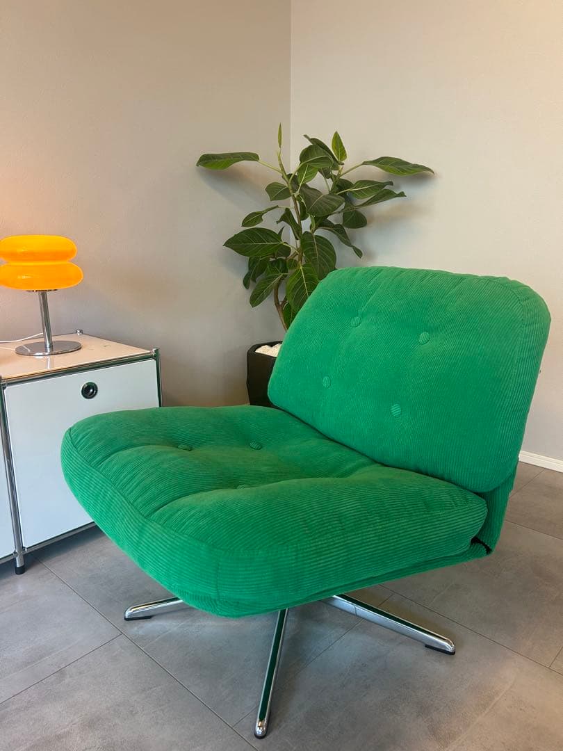 ディヴリンゲIKEA 回転パーソナルチェア椅子