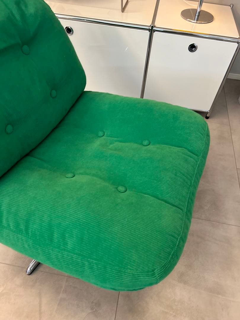 ディヴリンゲIKEA 回転パーソナルチェア椅子