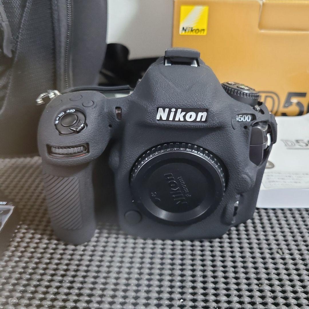 Nikon　D500 　美品　シャッターユニット交換済　　付属品多数