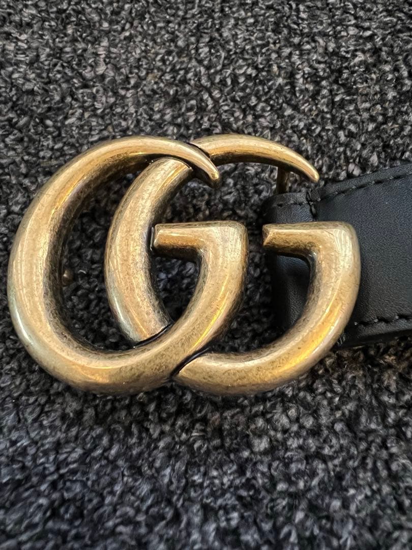 GUCCI ブラックレザー GGマーモント　ロゴ ベルト