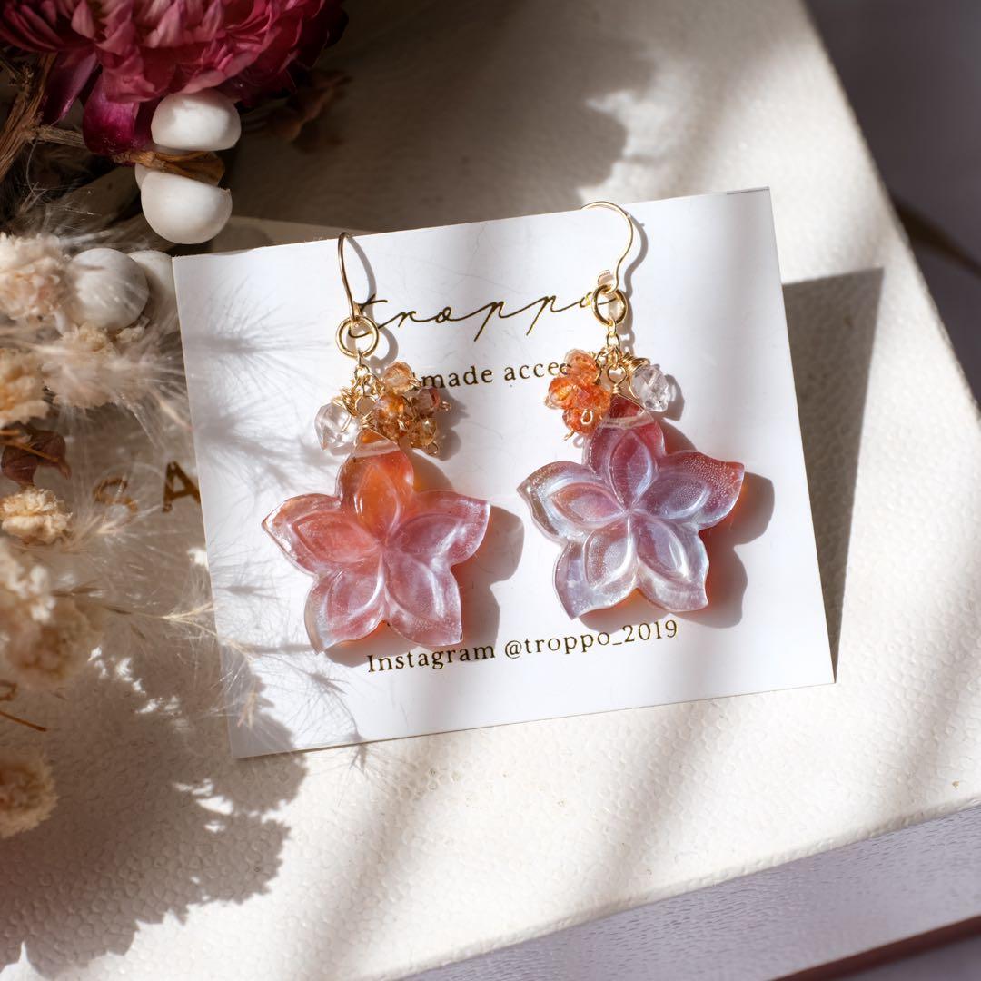 Q's B 14kgfダブルプルメリアカービングピアス