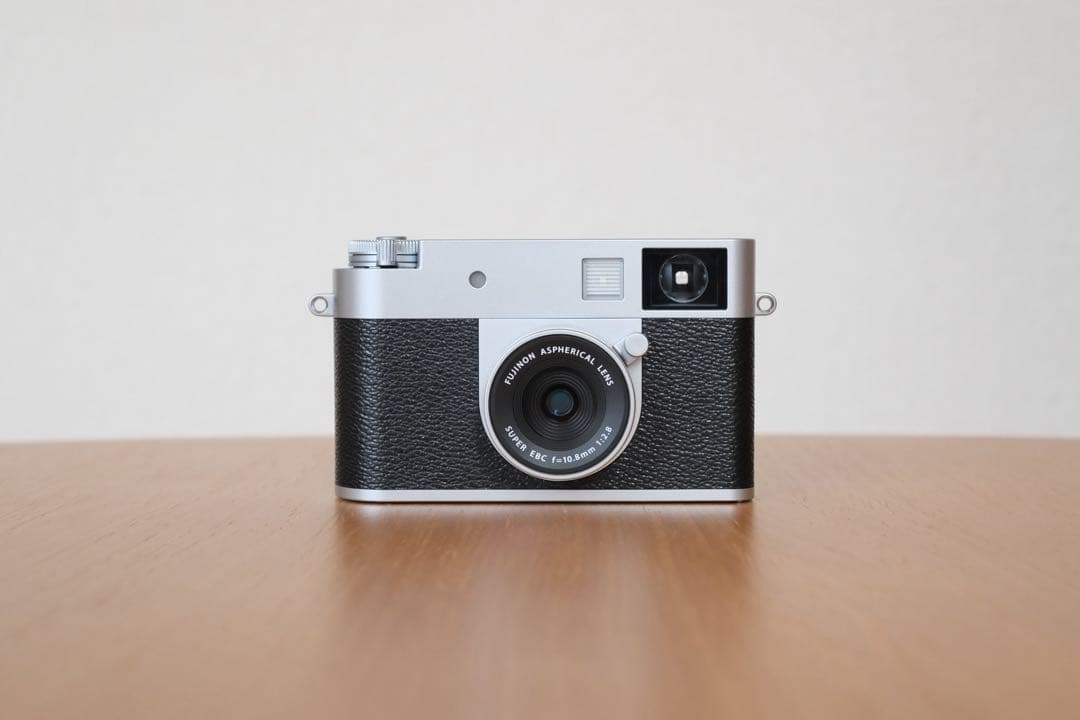 【美品】X-half 富士フイルム　FUJIFILM コンデジ　xhalf