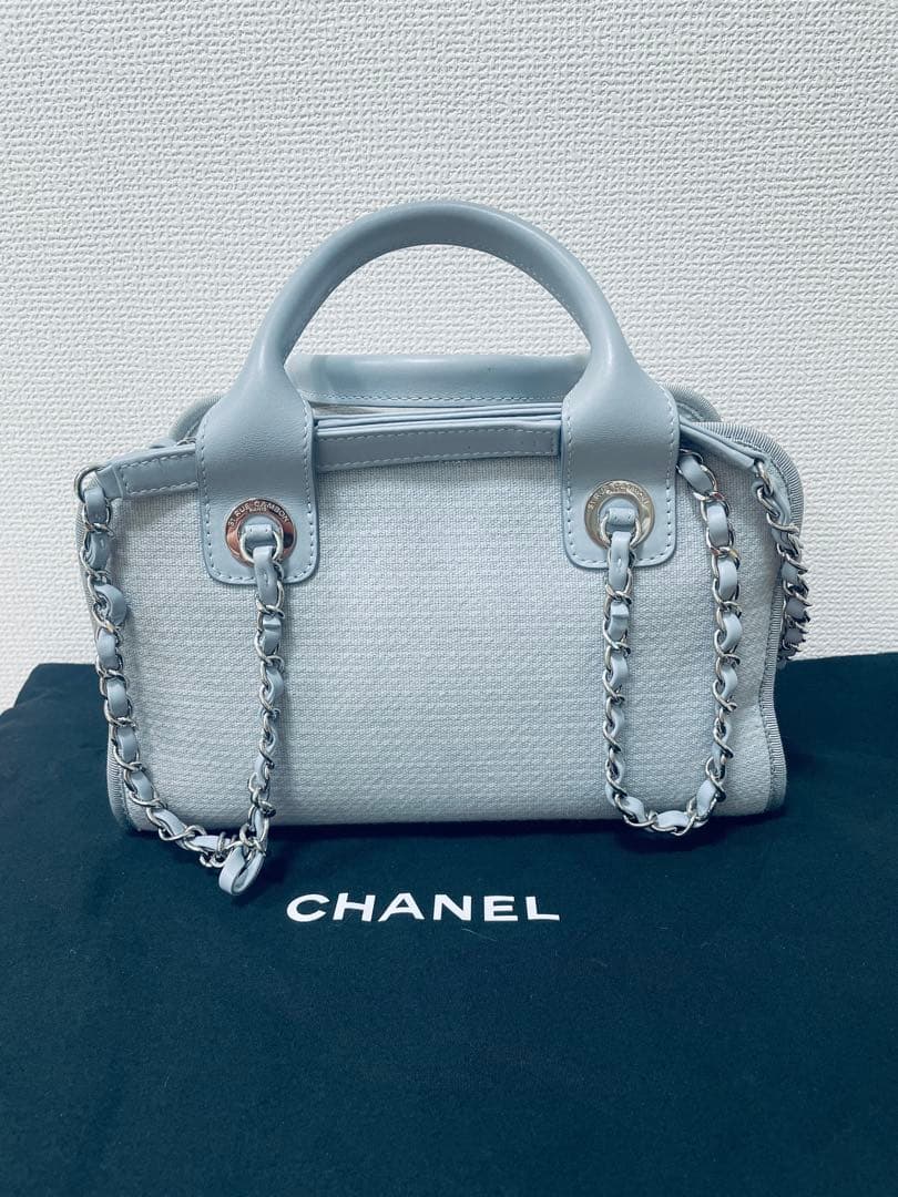 大幅値下げしました。CHANEL ドーヴィルラインチェーンバッグ　高島屋購入