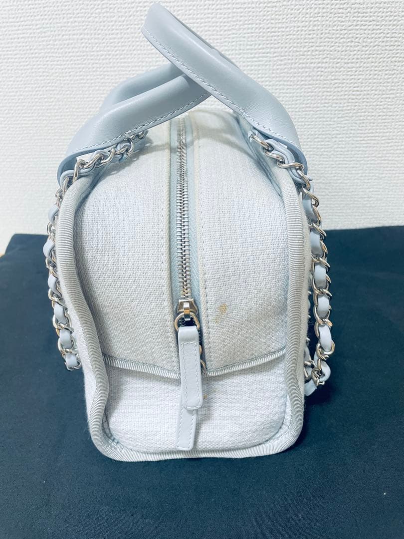 大幅値下げしました。CHANEL ドーヴィルラインチェーンバッグ　高島屋購入