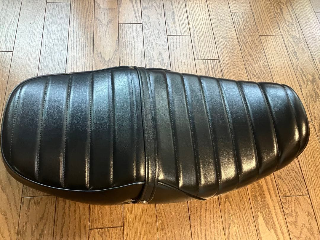 カワサキ ゼファー1100/RS用 タックロールシート アンコ抜き ZEPHYR