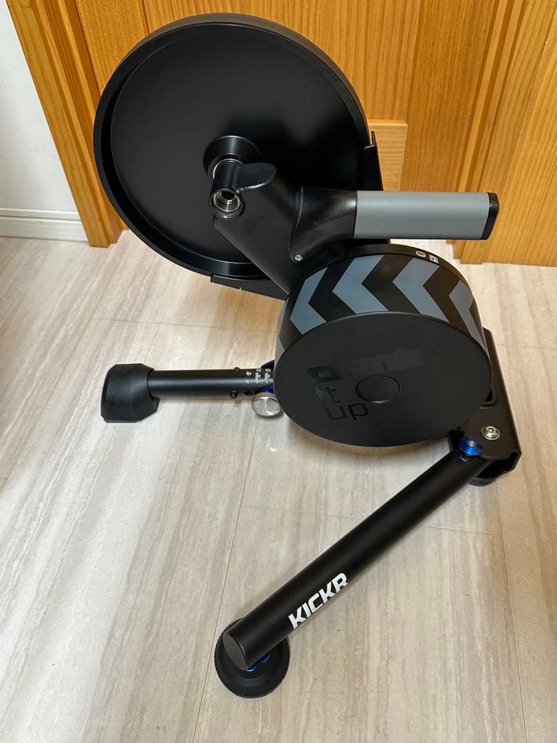 アクセサリー Wahoo KICKR V5