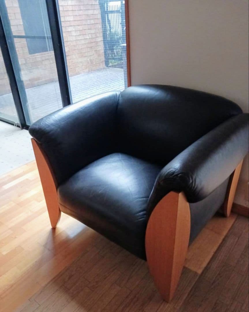 黒本革レザーソファセット　ユーカリ