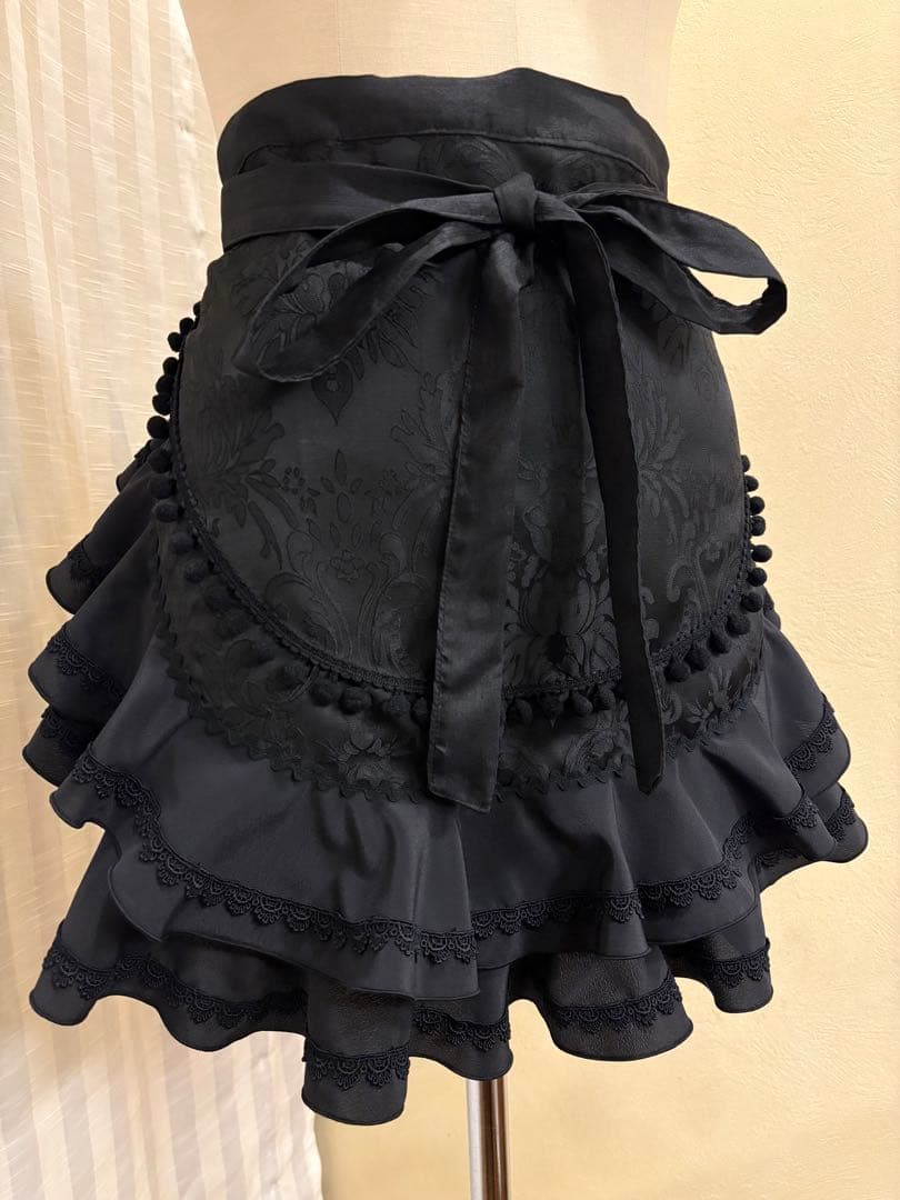エプロン　ショート　黒ダマスクジャガード　黒フリル2段　フラメンコ 衣装