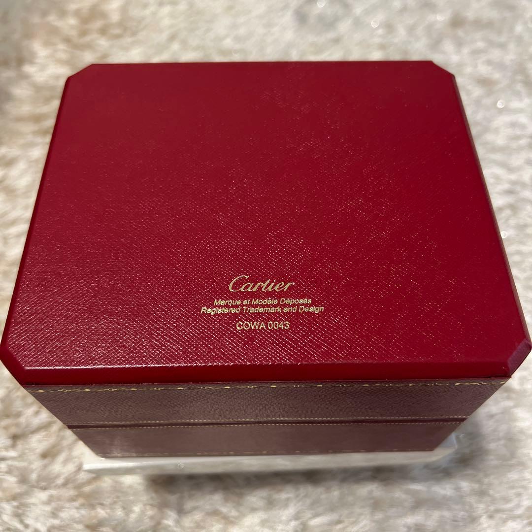 Cartier 時計 ボックスと保証書付き