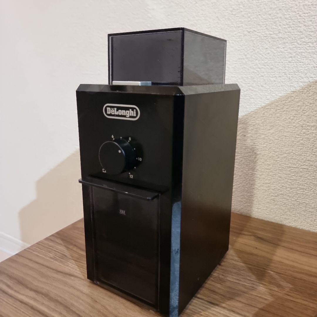 デロンギ デディカ エスプレッソマシン グラインダー セット EC680M