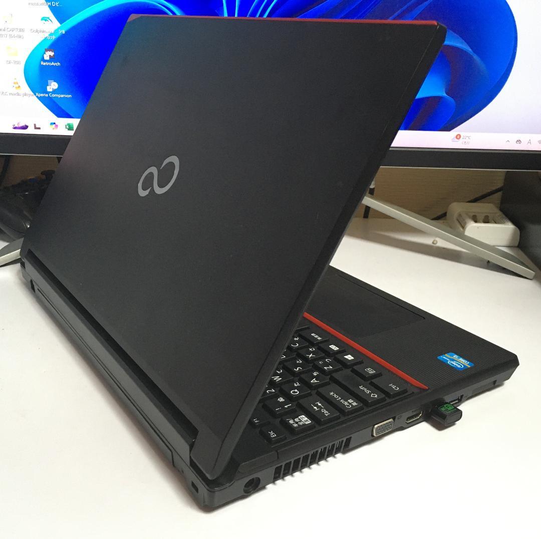 富士通 LIFEBOOK A573/G WindowsXP