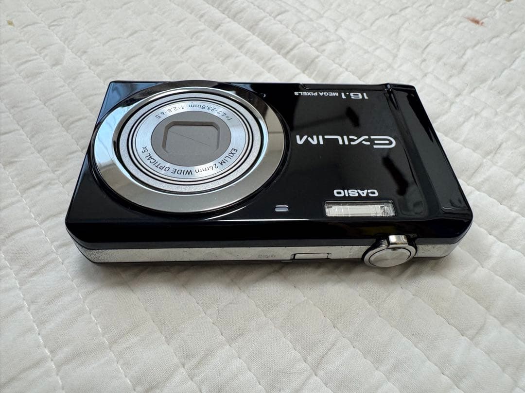 真*雪様 CASIO EXILIM16.1メガピクセル デジカメ カシオ エクス