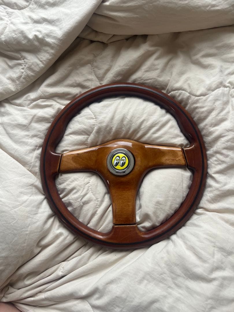 【即決の方お値引き❗️】当時物 ウッドステアリング MOONEYES ホーン付き