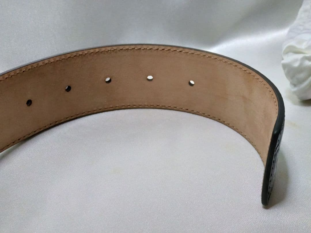 新品未使用品　GUCCIグッチシマレザーインターロッキングG バックルベルト９０