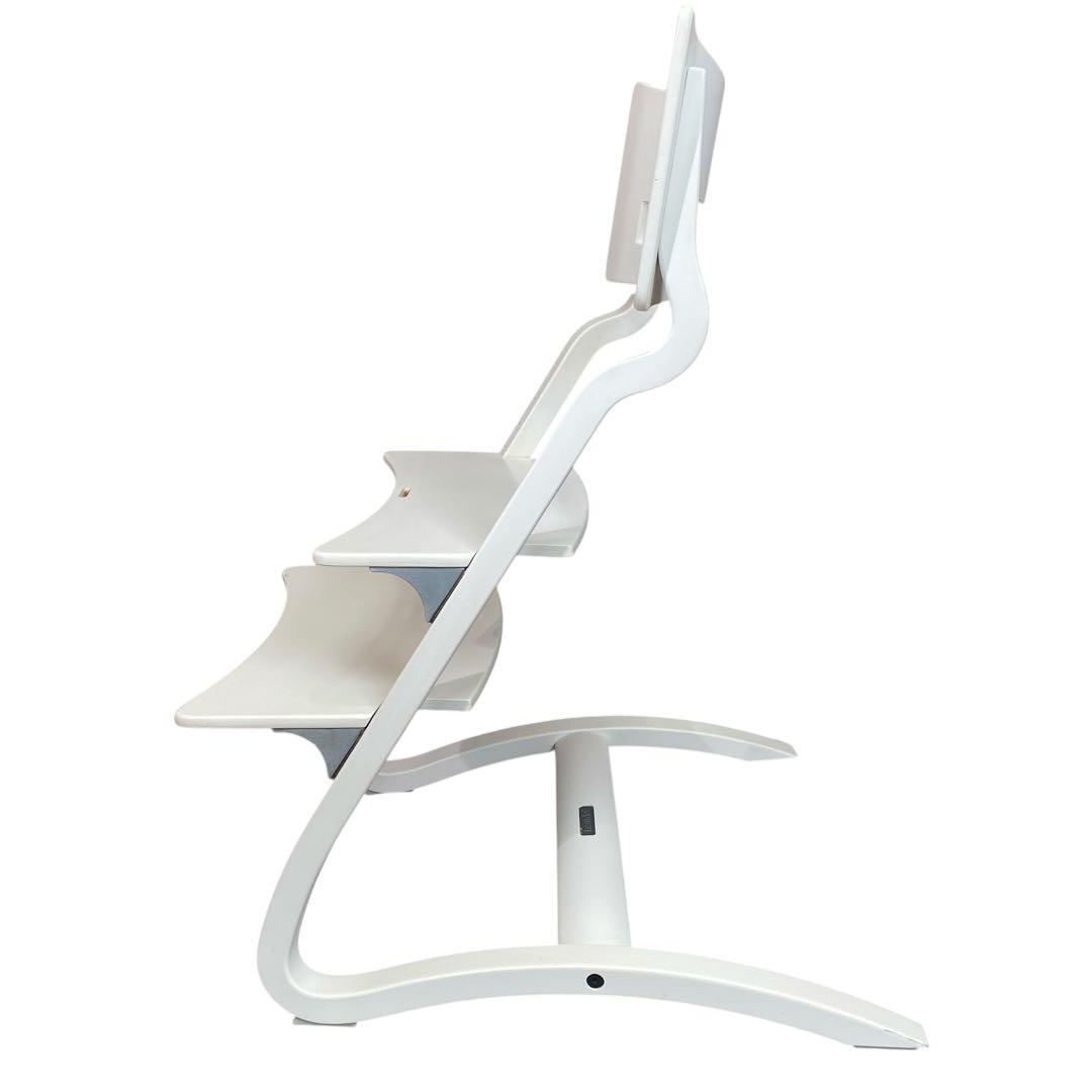 リエンダー ベビーチェア 北欧家具 Leander ハイチェアー