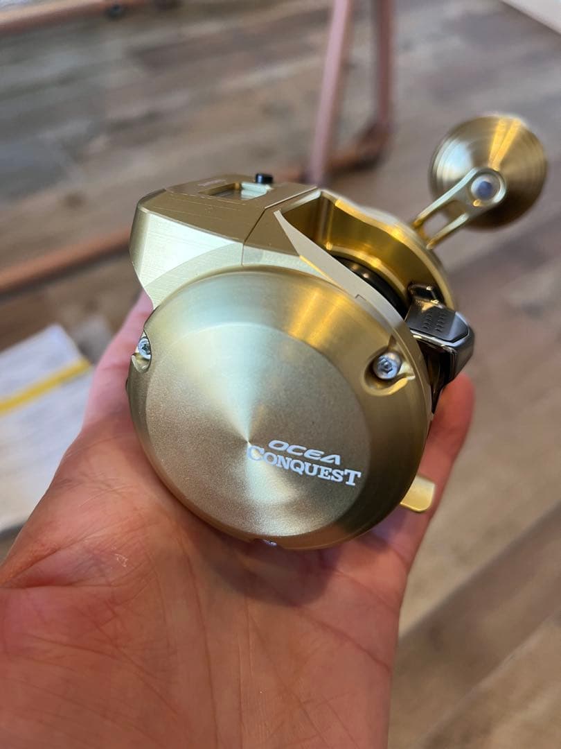リール SHIMANO OCEA CONQUEST CT 200HG