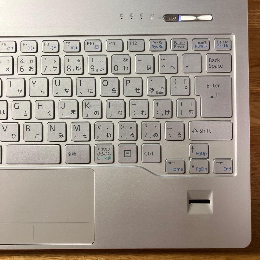 富士通　LIFEBOOK SH75/M HDD1TB