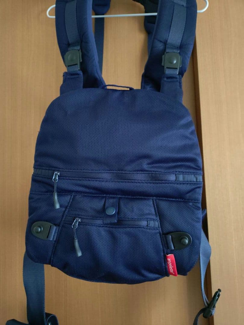 【ほぼ新品】アンジェレッテ　ベビーキャリア オン ネイビー　日本製　抱っこ紐